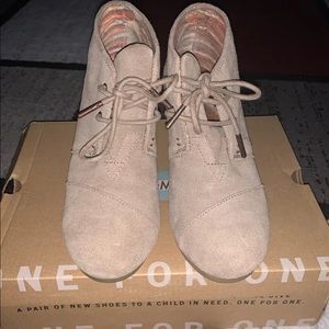 TOMS Booties